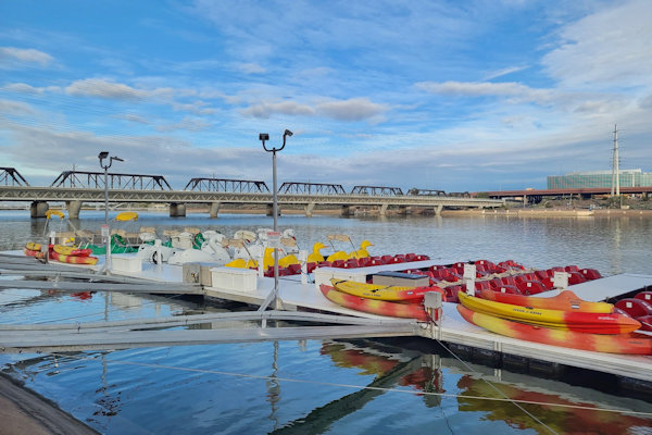 ColorBoats