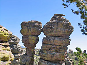 Kissing Rocks